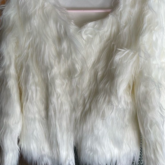 Chicwish Jackets & Blazers - ChicWish white faux fur jacket.
